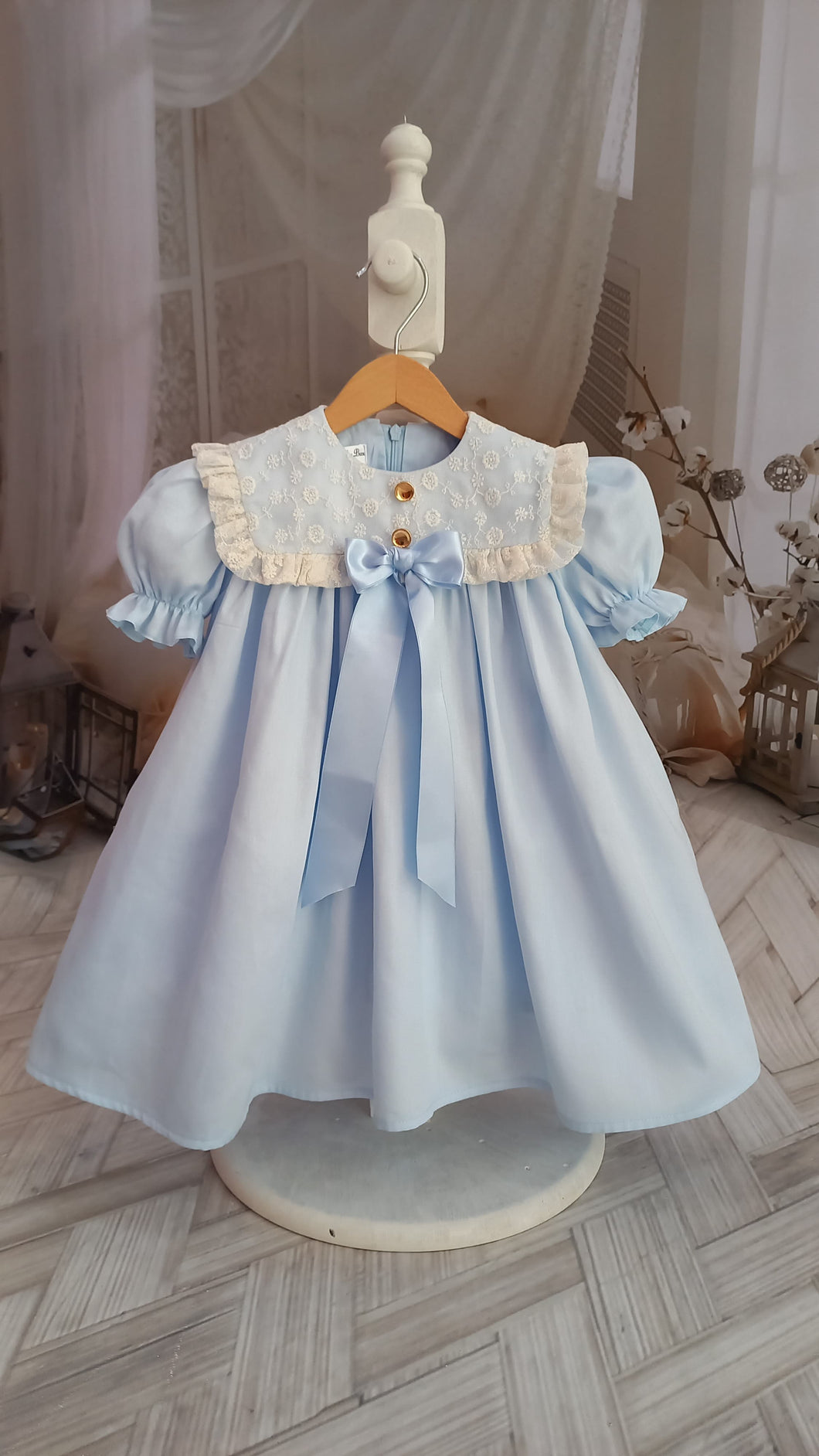 Wendy Lace Dress